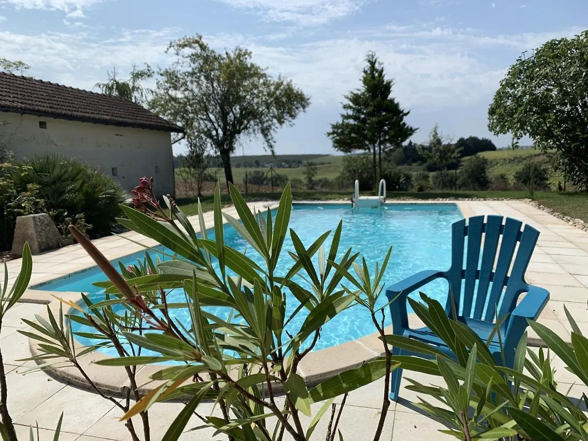 Monfort Charming Holiday Home With Private Pool