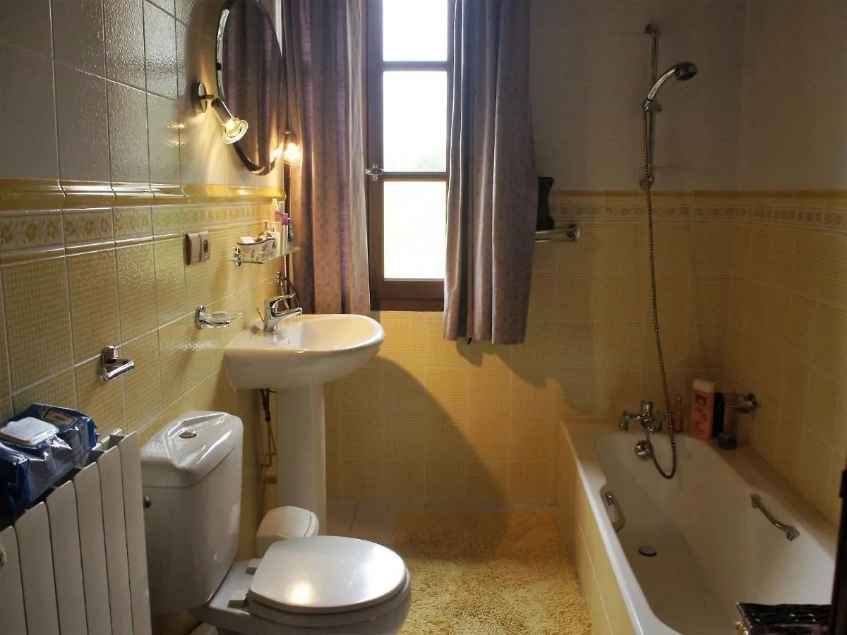 Monfort Charming Holiday Home With Private Pool