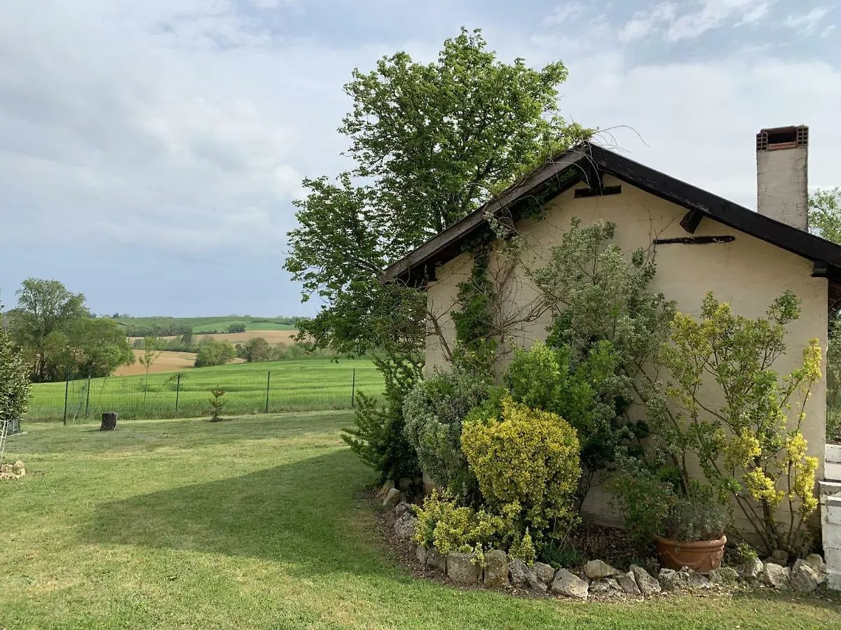 Monfort Charming Holiday Home With Private Pool